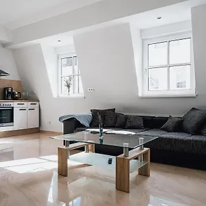  Apartment Schleicher Mit Klimaanlage
